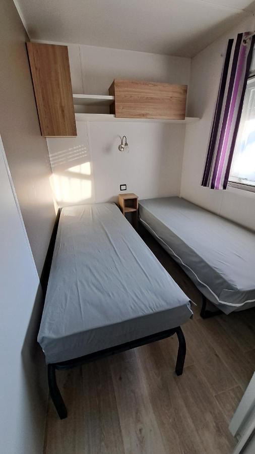 Mobile Home Climatisé 3 chambres à Narbonne Plage Exterior foto